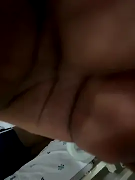 Snapshot of Andricastro chatting on September 12, 2025, 10:15 am Andricastro online show from September 12, 2025, 10:15 am