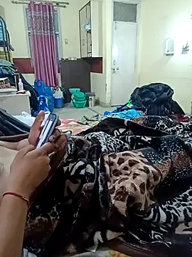 Snapshot of Spgaarya chatting on March 26, 2026, 1:04 am Spgaarya online show from March 26, 2026, 1:04 am