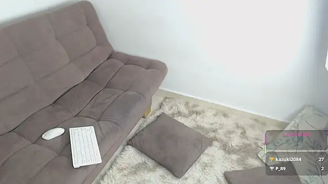 Mariana Lu online show from March 9, 2025, 8:18 am