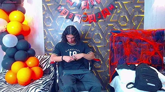 nazper online show from October 21, 2025, 3:00 pm