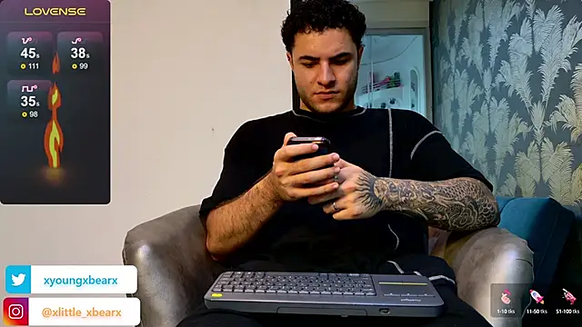 xlittle xbearx online show from February 26, 2025, 3:35 am