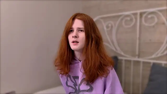 ZaynGraham online show from November 18, 2025, 10:02 pm