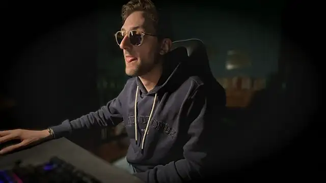 Snapshot of Stefisexy91 chatting on October 15, 2025, 8:17 pm Stefisexy91 online show from October 15, 2025, 8:17 pm