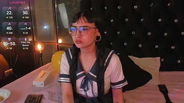Cintya Kros online show from September 29, 2025, 7:30 pm