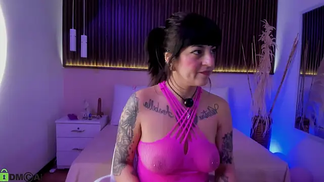 Liz grey  online show from June 10, 2026, 12:23 am