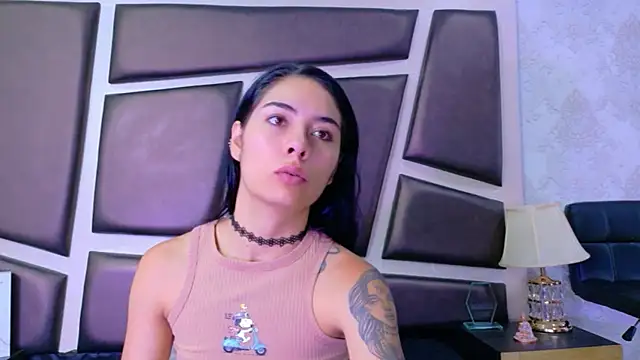 NicoleEsposito online show from June 17, 2026, 12:59 pm