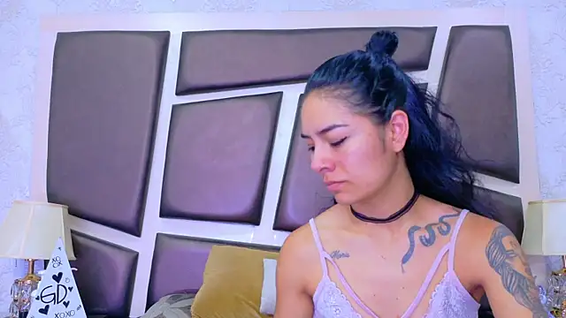 NicoleEsposito online show from May 7, 2026, 12:41 pm
