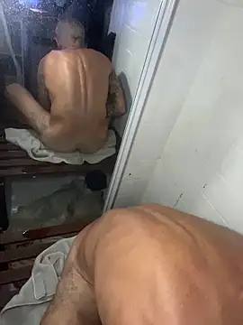 Snapshot of HandyBro chatting on November 9, 2025, 10:41 am HandyBro online show from November 9, 2025, 10:41 am