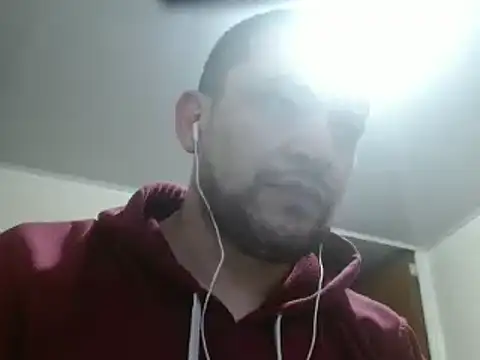 Snapshot of camiloking1720 chatting on February 27, 2025, 10:11 am camiloking1720 online show from February 27, 2025, 10:11 am