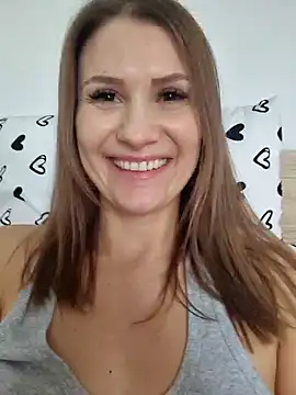 Snapshot of NattyReturn chatting on February 9, 2026, 1:09 pm NattyReturn online show from February 9, 2026, 1:09 pm