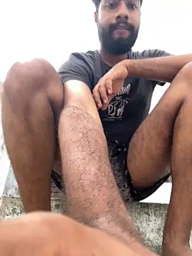 hardfukr0088 online show from October 26, 2025, 12:05 pm