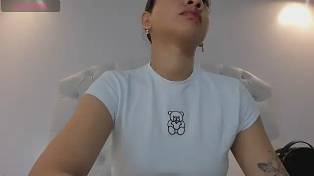 brithany rousee online show from October 30, 2025, 2:36 pm