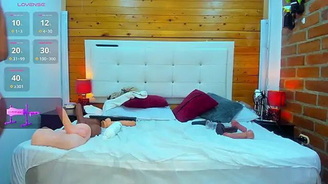 Snapshot of Dulcex69 chatting on December 1, 2025, 1:56 pm Dulcex69 online show from December 1, 2025, 1:56 pm