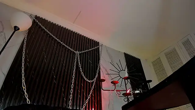 ALICEPOIXXXON online show from March 14, 2026, 4:29 am