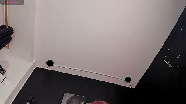 ALICEPOIXXXON online show from March 10, 2026, 3:43 am