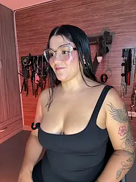 yey bdsm online show from May 3, 2026, 4:43 pm