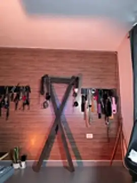 yey bdsm online show from June 26, 2026, 4:57 pm