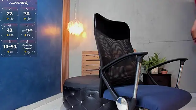 Snapshot of antony_bigdick_ chatting on November 29, 2025, 7:25 pm antony bigdick online show from November 29, 2025, 7:25 pm