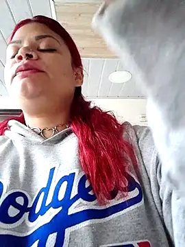 IamAlana  online show from May 17, 2026, 12:38 pm
