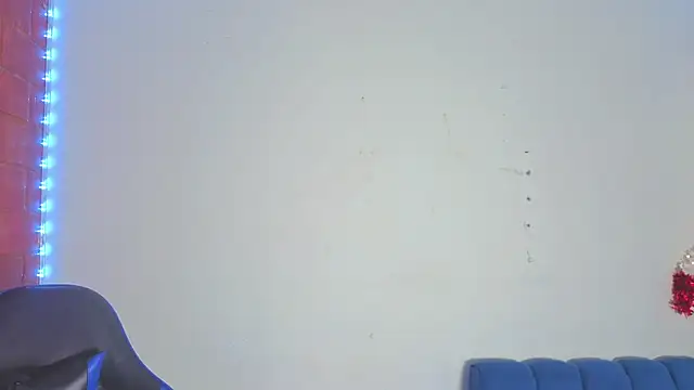 Snapshot of Demitryo chatting on February 13, 2026, 6:57 am Demitryo online show from February 13, 2026, 6:57 am