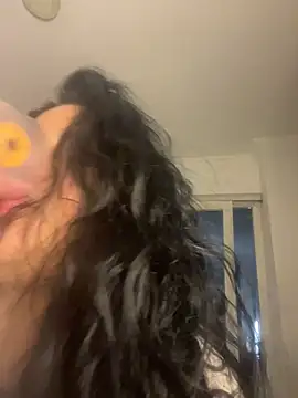 Snapshot of lolaa_staars chatting on October 10, 2025, 6:25 am lolaa staars online show from October 10, 2025, 6:25 am