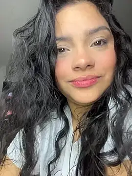 Snapshot of lolaa_staars chatting on October 11, 2025, 4:35 am lolaa staars online show from October 11, 2025, 4:35 am