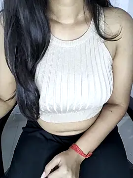 Ms Neera online show from March 4, 2025, 8:27 pm