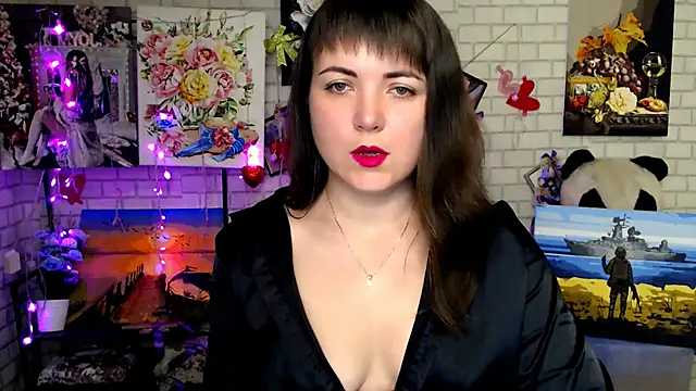 Snapshot of Darina_M_ chatting on November 18, 2025, 2:59 am Darina M online show from November 18, 2025, 2:59 am