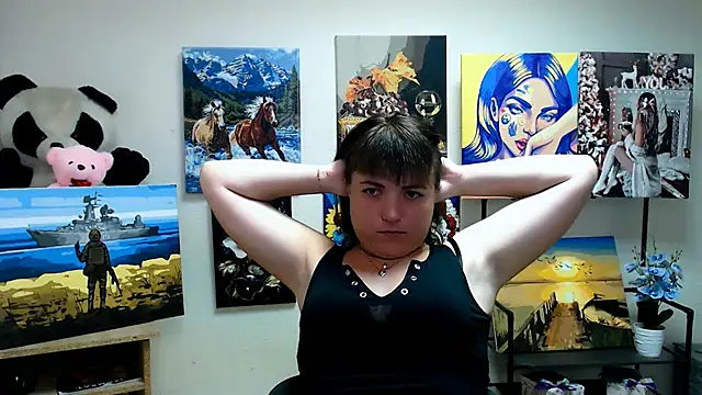 Snapshot of Darina_M_ chatting on July 23, 2026, 4:43 am Darina M online show from July 23, 2026, 4:43 am