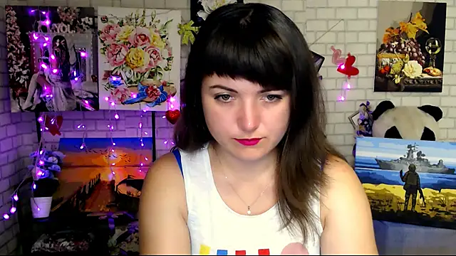 Snapshot of Darina_M_ chatting on October 9, 2025, 4:35 am Darina M online show from October 9, 2025, 4:35 am