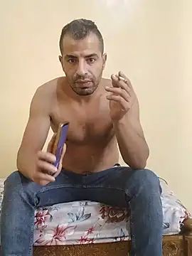 Snapshot of Bisex_activ19 chatting on August 7, 2026, 3:18 pm Bisex activ19 online show from August 7, 2026, 3:18 pm
