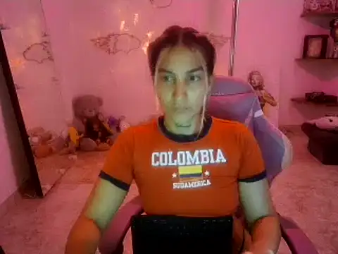 Snapshot of mandy_berrys chatting on June 18, 2026, 12:53 am mandy berrys online show from June 18, 2026, 12:53 am