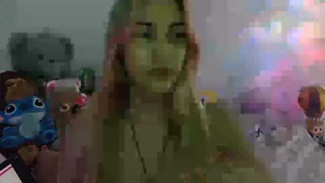 Snapshot of mandy_berrys chatting on February 7, 2026, 3:25 am mandy berrys online show from February 7, 2026, 3:25 am