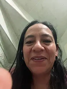 Freya Artemisa online show from July 14, 2026, 2:05 am