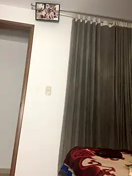 Freya Artemisa online show from November 15, 2025, 7:29 pm