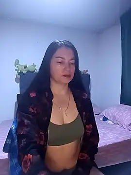 Snapshot of renata_hot1 chatting on October 16, 2025, 11:46 pm renata hot1 online show from October 16, 2025, 11:46 pm