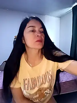 Snapshot of renata_hot1 chatting on November 6, 2025, 4:55 pm renata hot1 online show from November 6, 2025, 4:55 pm