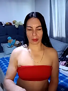 renata hot1 online show from May 8, 2026, 7:28 pm