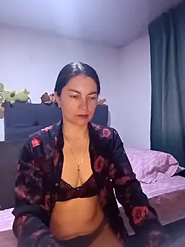 Snapshot of renata_hot1 chatting on October 20, 2025, 11:16 pm renata hot1 online show from October 20, 2025, 11:16 pm