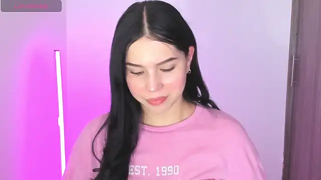 Natasha su  online show from January 19, 2026, 4:49 am