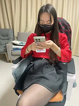 FerFairy online show from January 3, 2025, 3:44 pm