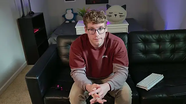 BlueEyedTallGuy94 online show from January 17, 2026, 11:08 pm