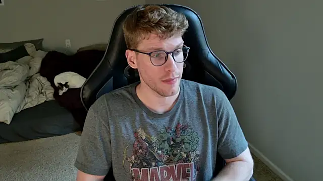 BlueEyedTallGuy94 online show from May 31, 2026, 12:38 am