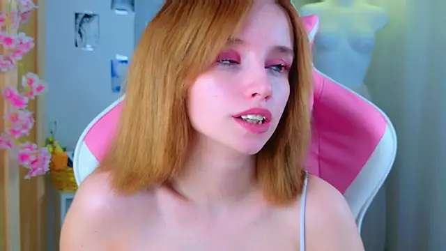b4by LoL1 online show from April 29, 2026, 1:59 pm