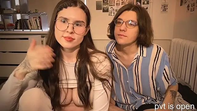 Snapshot of passiondesire_ chatting on March 21, 2026, 8:41 am passiondesire online show from March 21, 2026, 8:41 am