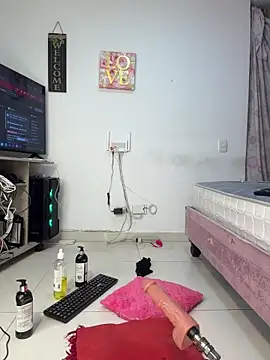 SolanyiVera online show from March 15, 2026, 3:24 am