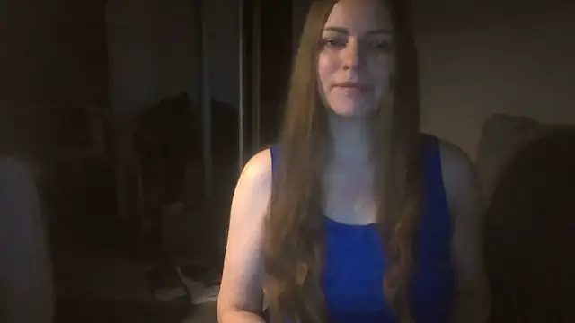 Snapshot of AnnaDiamond1 chatting on October 13, 2025, 10:21 pm AnnaDiamond1 online show from October 13, 2025, 10:21 pm