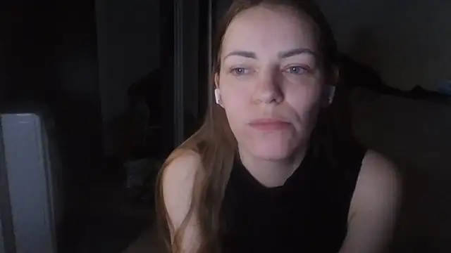 AnnaDiamond1 online show from May 31, 2026, 12:49 am