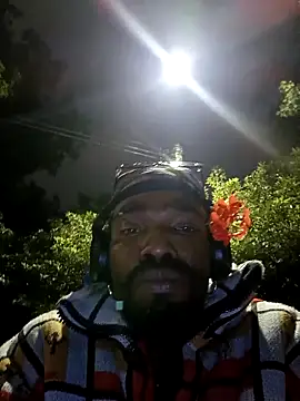 Snapshot of Siriss_boyrag chatting on December 16, 2025, 2:16 am Siriss boyrag online show from December 16, 2025, 2:16 am