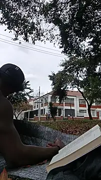 Snapshot of Siriss_boyrag chatting on November 5, 2025, 5:27 pm Siriss boyrag online show from November 5, 2025, 5:27 pm